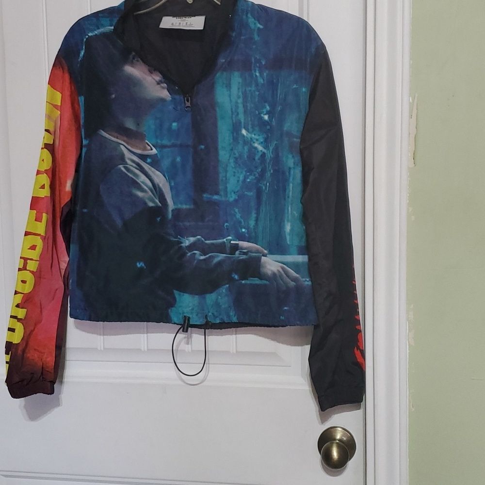 Unique “Stranger Things” pullover jacket Size S - Picture 4 of 5